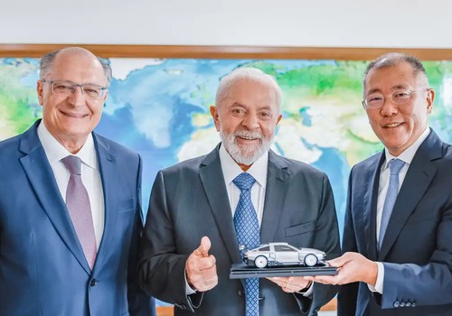 Em reunião com Lula, Hyundai anuncia US$ 1,1 bi em investimentos